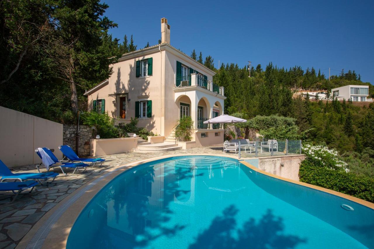 Boutique Villa Andronice Tsoukaládhes Extérieur photo
